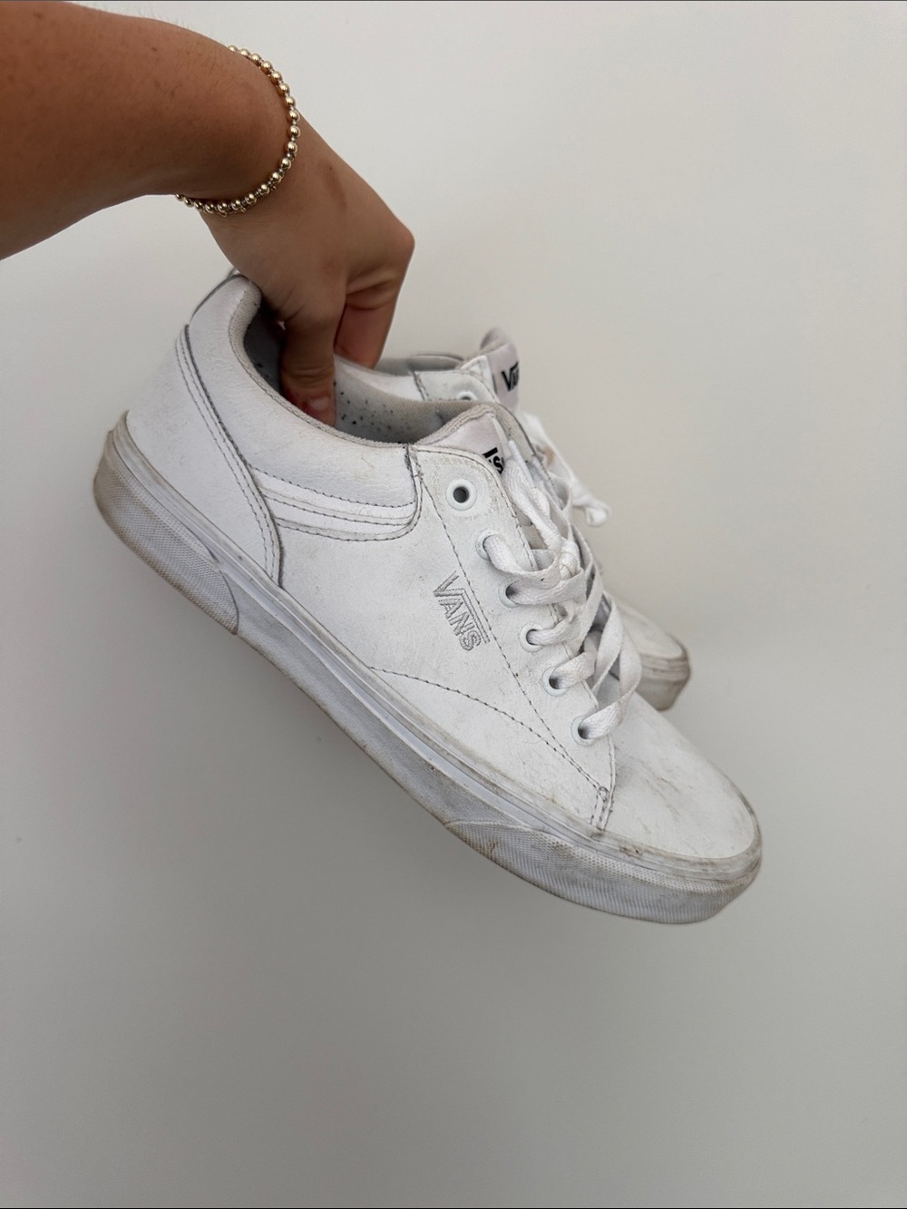 Men’s Vans White Low-Top Leather Sneakers